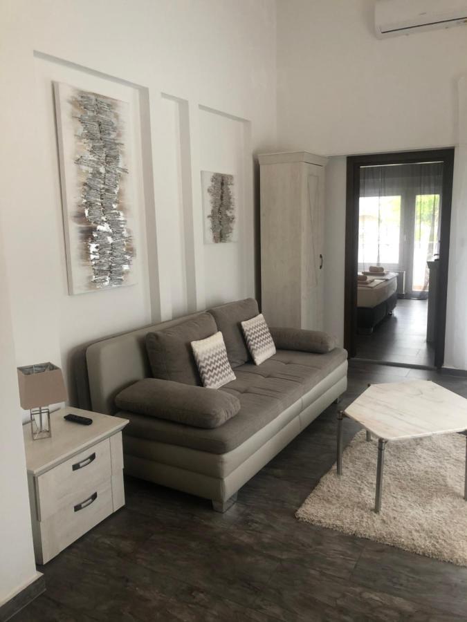 Grey Pearl With Free Ev Ch-Station Διαμέρισμα Valbandon Εξωτερικό φωτογραφία